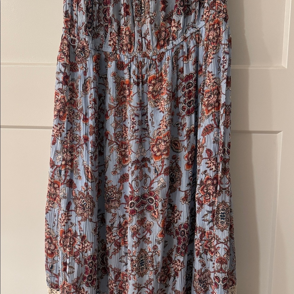 Boho Tassel Maxi Dress in Light Blue Floral - Picture 6 of 7